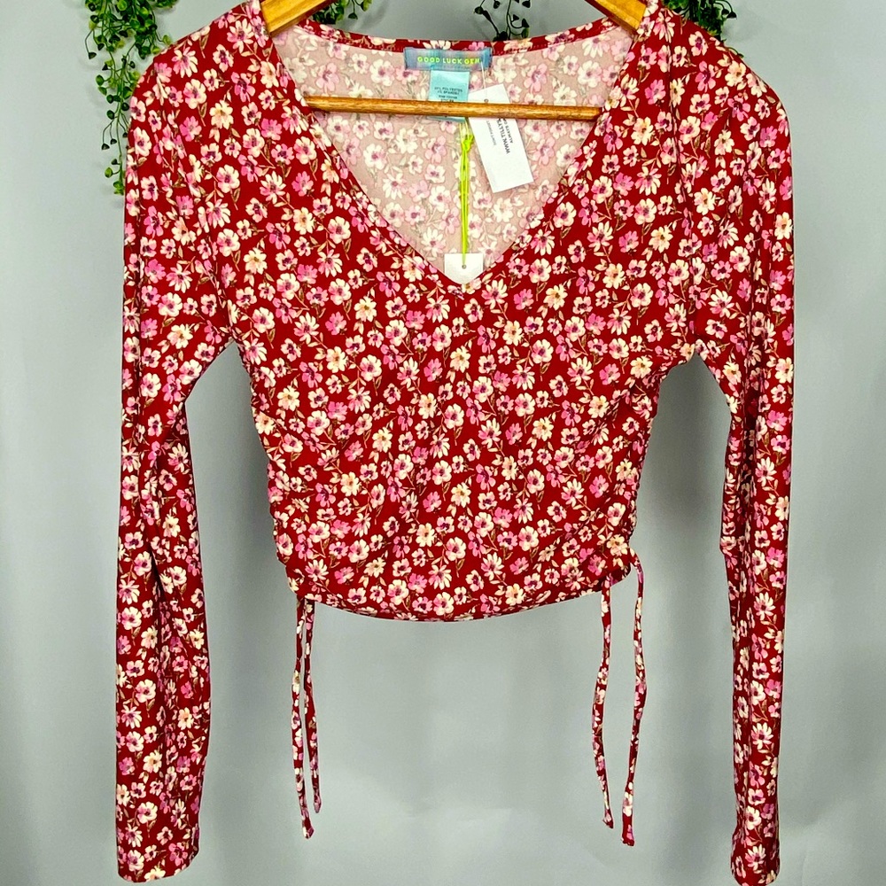 Good Luck Gem Long Sleeve Floral Crop Top
